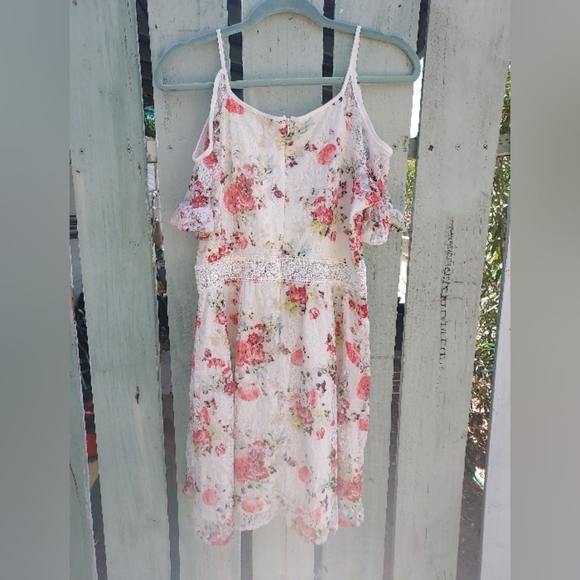 BEAUTY AND THE BEAST DRESS - Picture 2 of 3